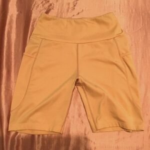 MOVE BEYOND Buttery Soft Women's High Waist Workout Yoga Shorts Size Small